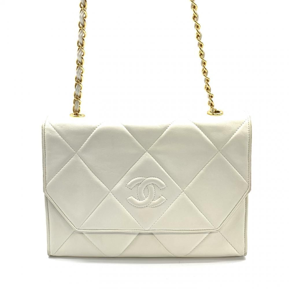 Chanel Lambskin Chain Shoulder Bag Gold Metal Fittings Here Mark Leather White